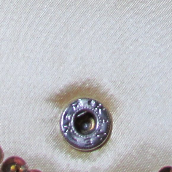 Elegant Gold Beaded Vintage Clutch - Picture 4 of 10